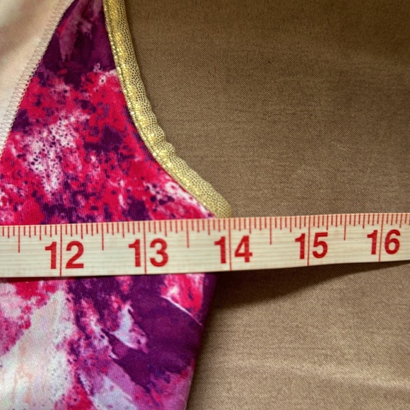 JUSTICE.NWT.Girls. Reversible Sports Bra. Pink & White w/gold trim.Sz XL… - Picture 8 of 8